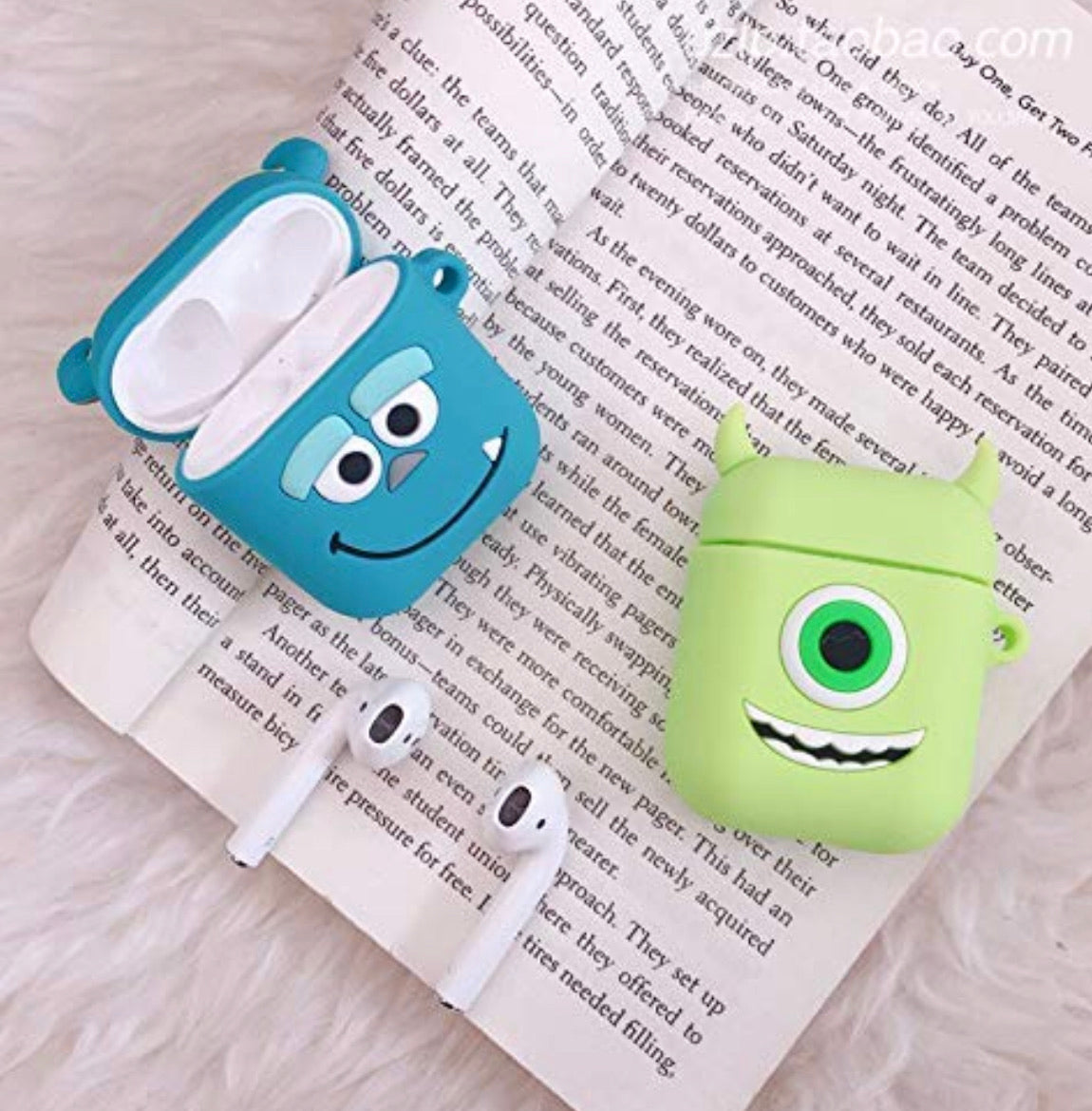 Sully best sale airpod case