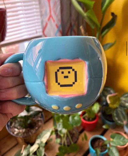 Taza Tamagotchi 90’s Azul Cambia De Color